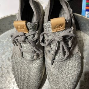 New Balance Tennis Shoes